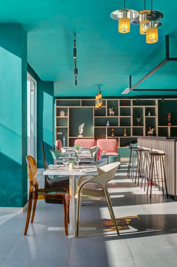 Quadro Hotel, Trademark Collection By Wyndham Saint Julian's Bagian luar foto
