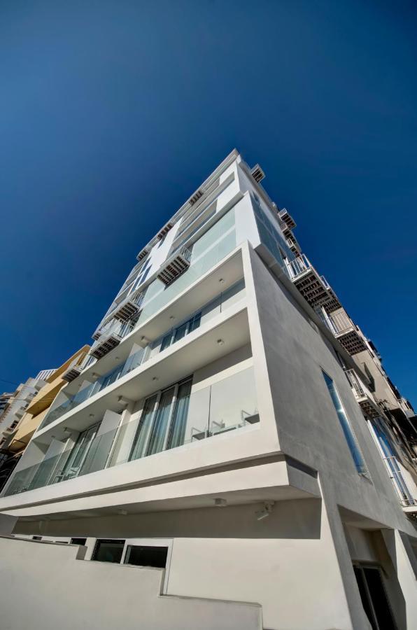 Quadro Hotel, Trademark Collection By Wyndham Saint Julian's Bagian luar foto